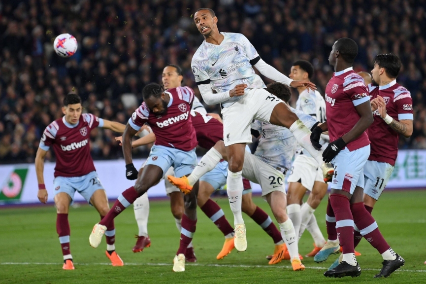 Matip đánh đầu thành bàn mang về chiến thắng quan trọng cho Liverpool