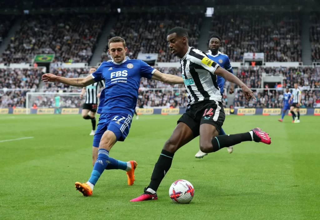 Newcastle và Leicester đã cống hiến trận đấu đầy hấp dẫn cho khán giả